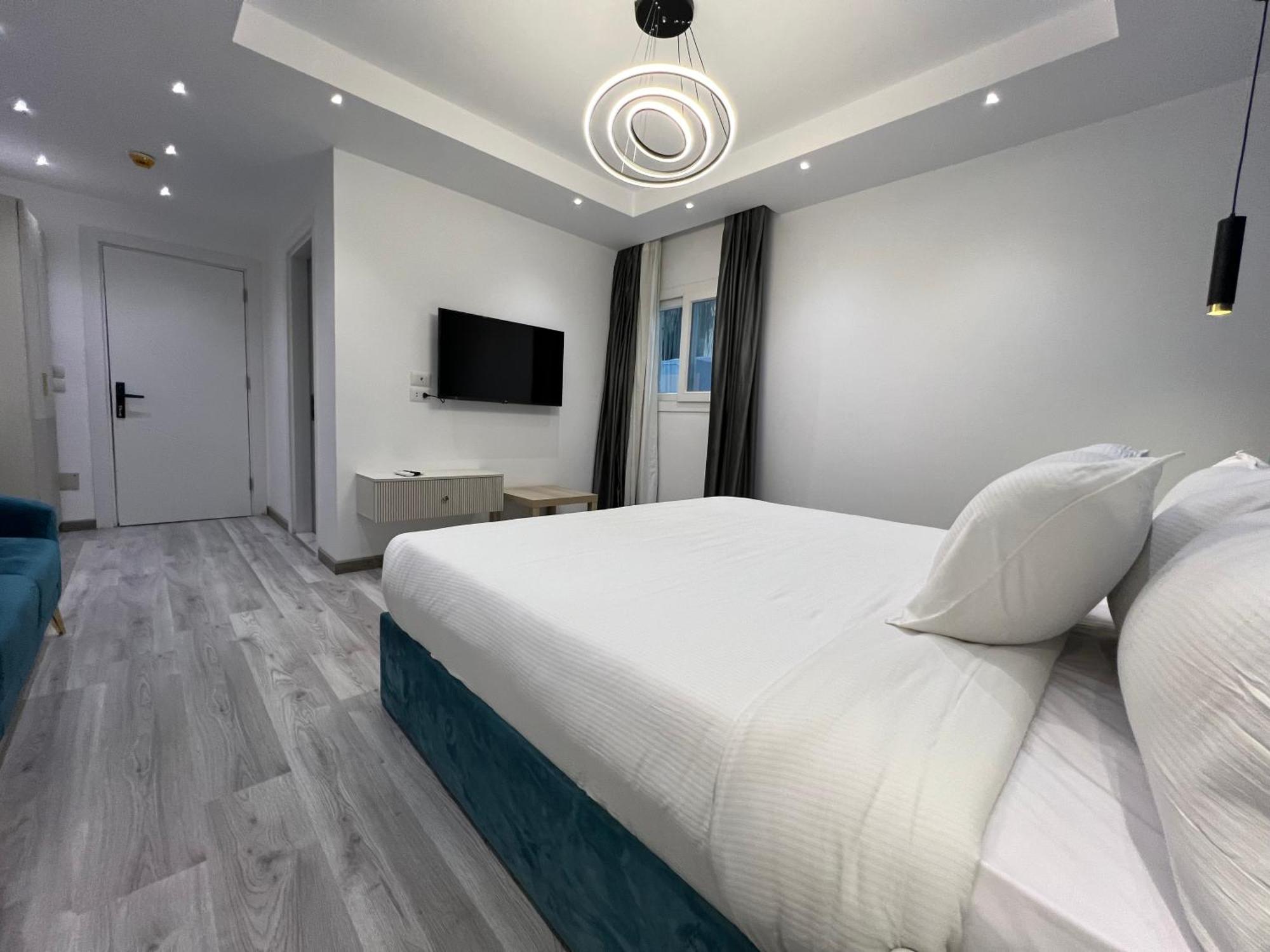 Onyx Pyramids Boutique Hotel Al Kawm al Akhdar Esterno foto